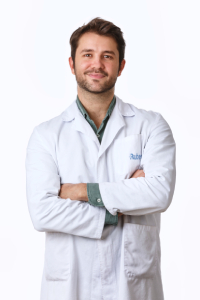 Dr Alvaro Beltrán